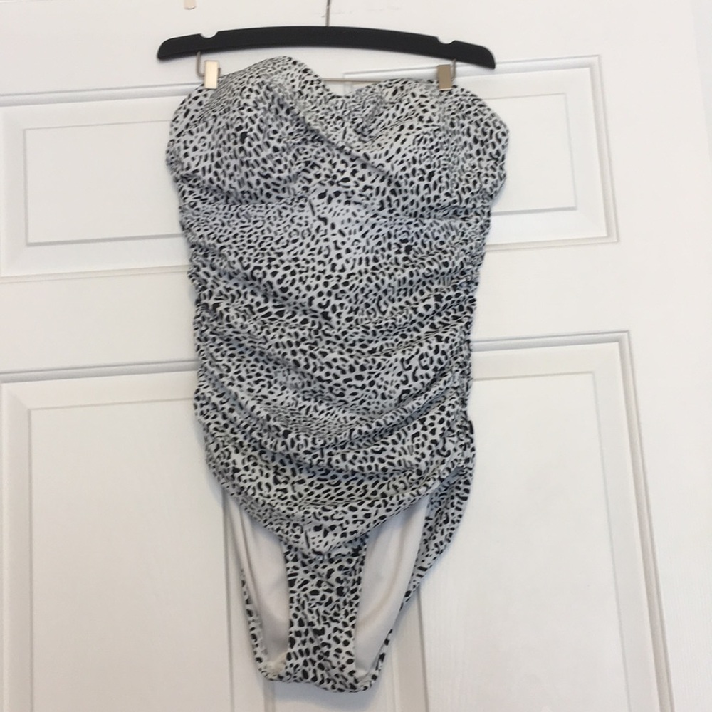 Victoria Secret leopard print one piece swimsuit